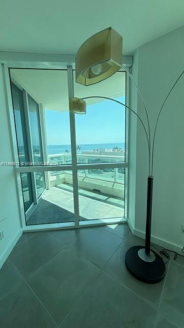 Residential, Fort Lauderdale, Florida image 7