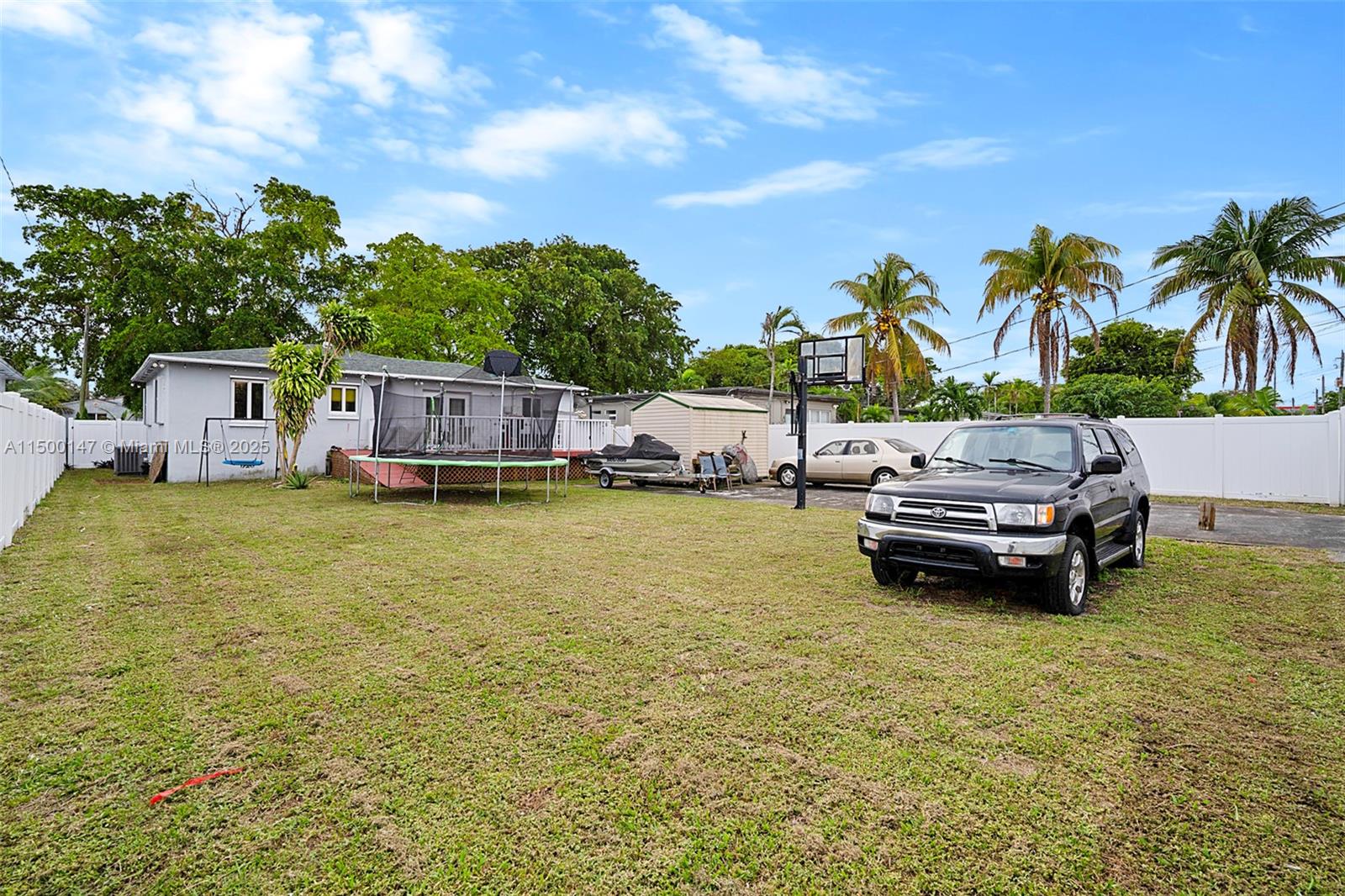 1923 Dewey St, Hollywood, Florida image 11