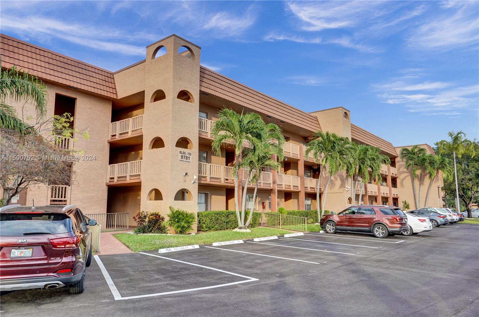 9781 Sunrise Lakes Blvd #302, Sunrise, Florida image 30