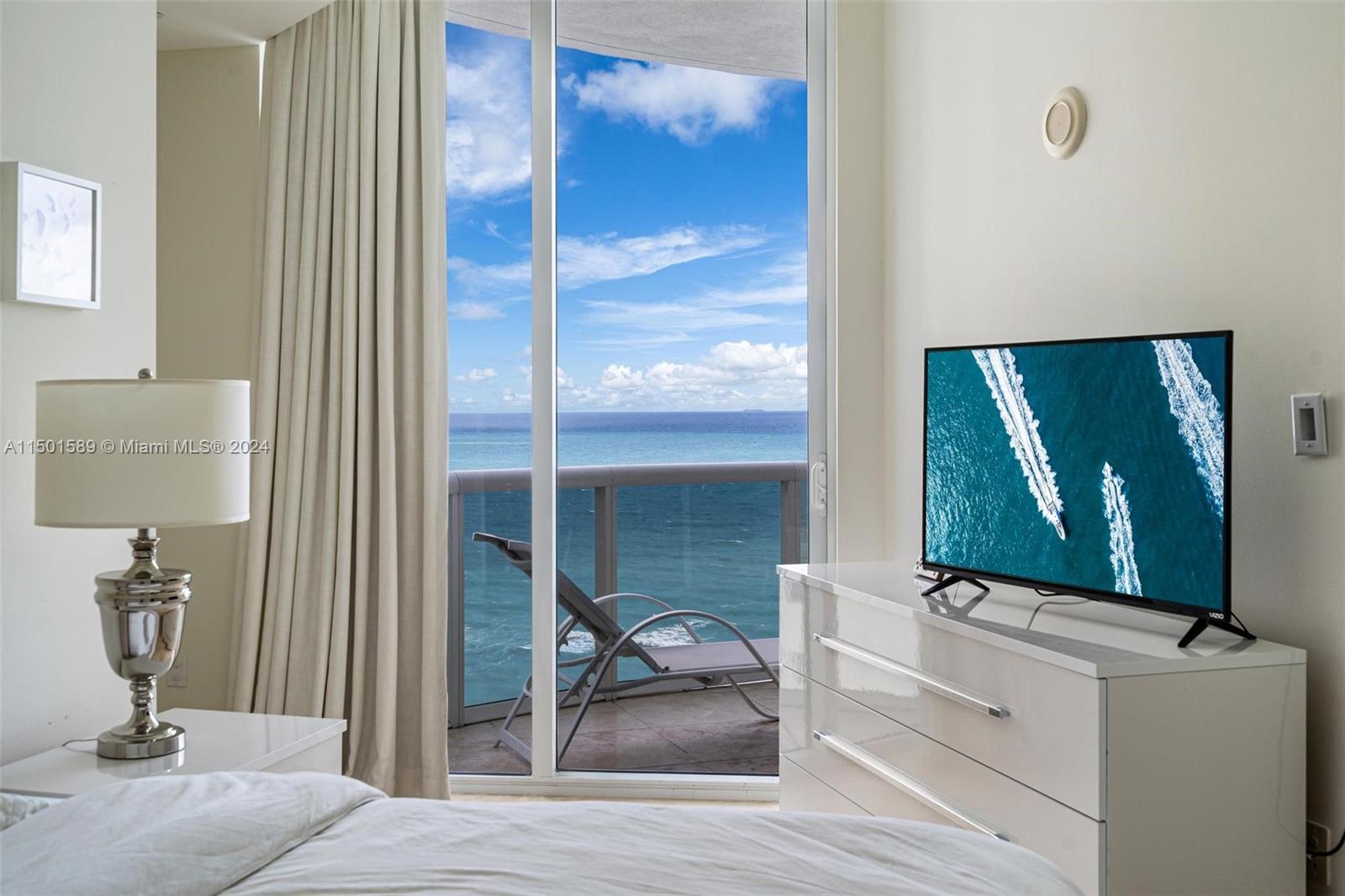 16001 Collins Ave #1703, Sunny Isles Beach FL 33160