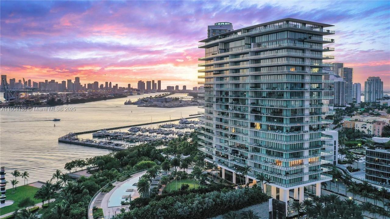 Condo for Sale in Miami Beach, FL