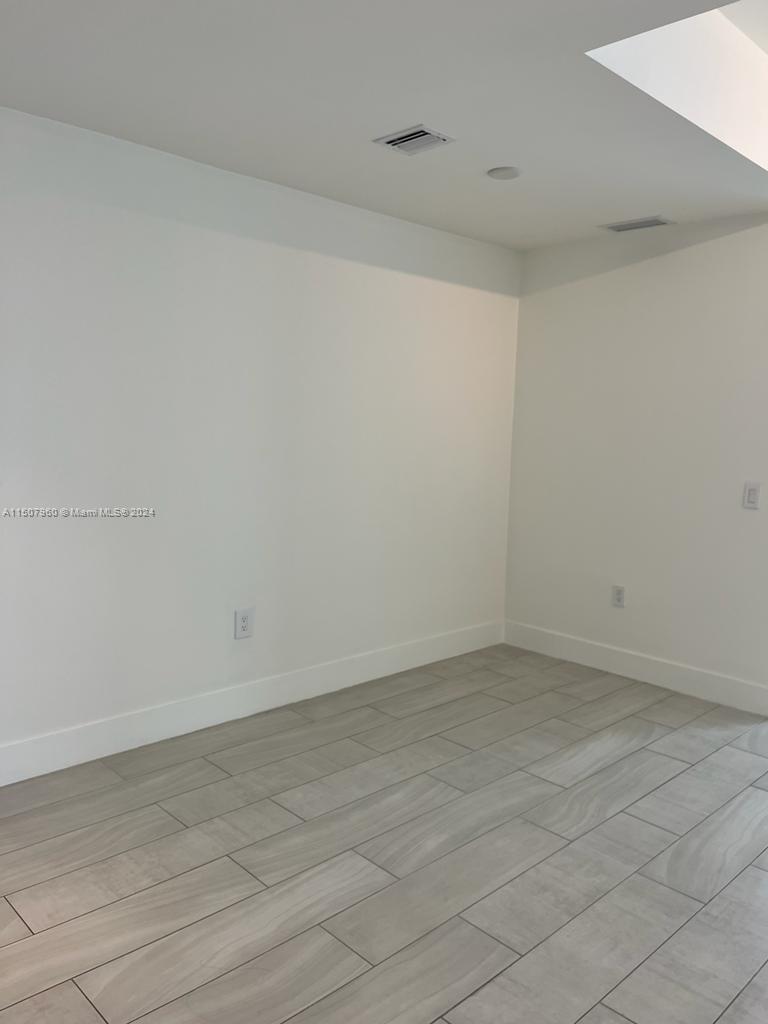 2000 Metropica Way #1602, Sunrise, Florida image 7