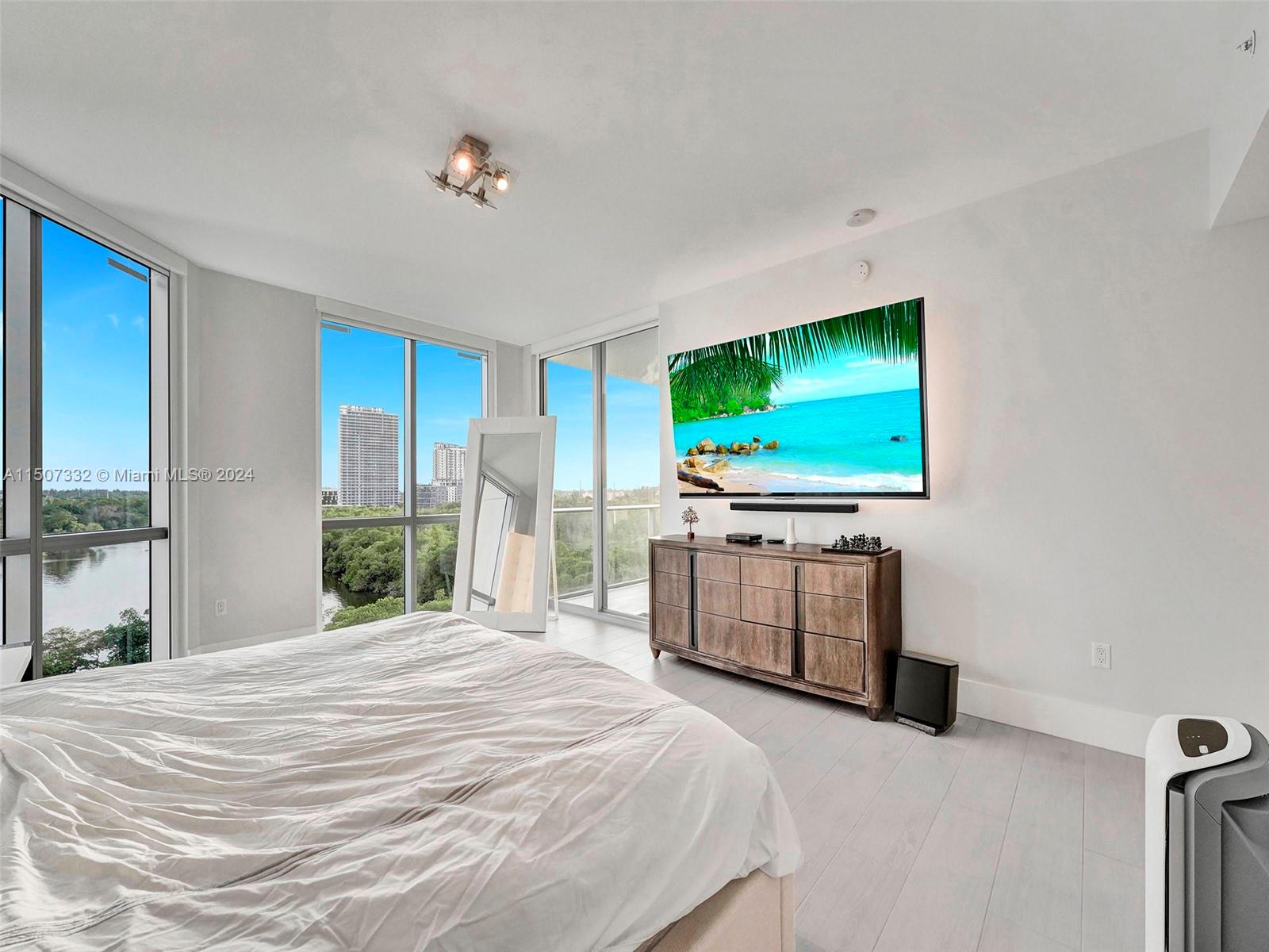 17111 Biscayne Blvd #702, North Miami Beach, Florida image 20