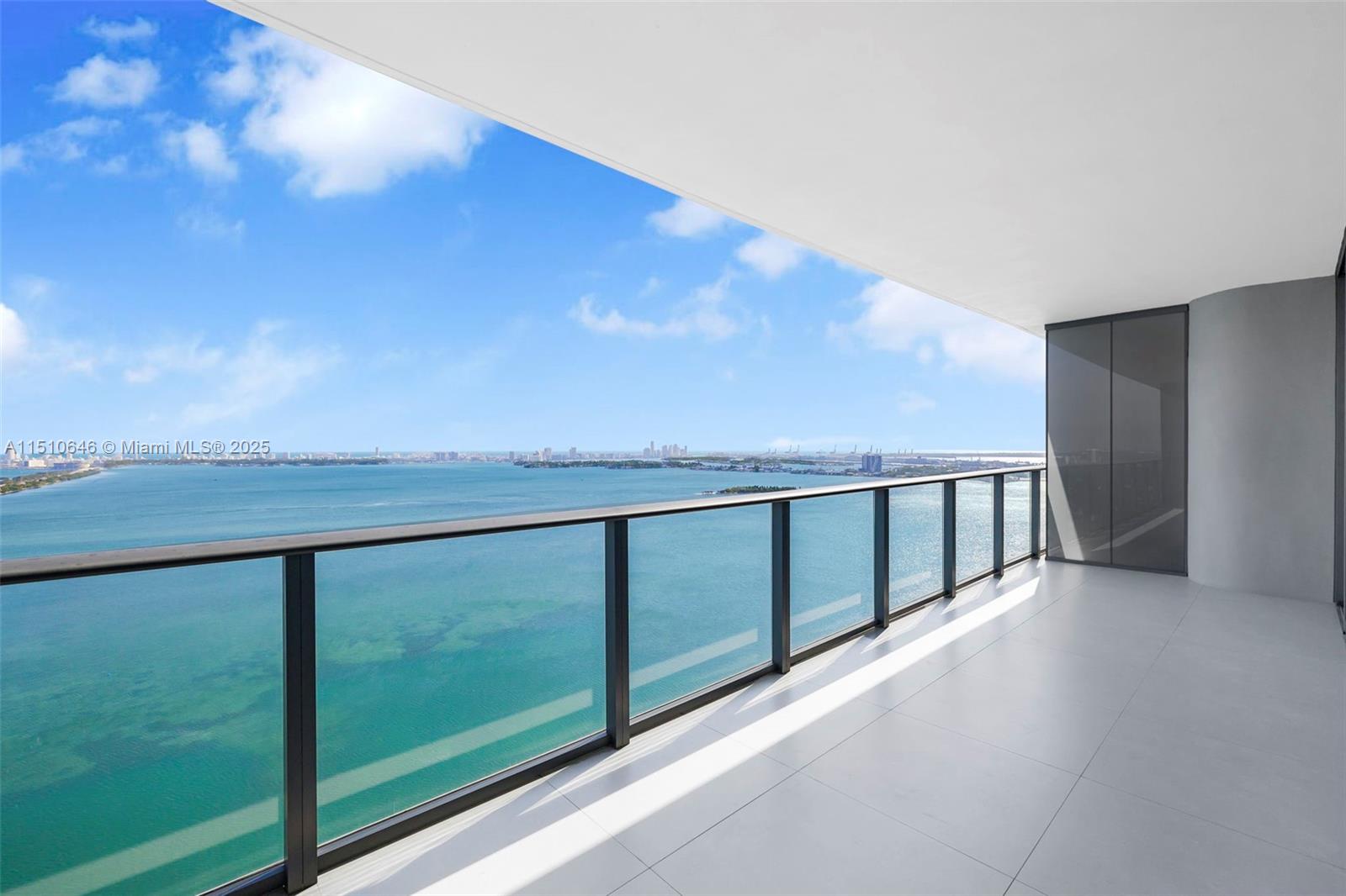 Private elevator foyer, Italian ceramic floors and breathtaking panoramic views of Biscayne Bay and Miami Beach in this spacious 1 bedroom, 1.5 baths unit with a 200 sq.ft. balcony. One Paraiso offers an array of amenities such as one ground-level adult pool with food service from Amara restaurant, 2 other pools with cabanas, hot tubs, BBQ area, tennis courts, gym, spa, business center, screening room and child play room.