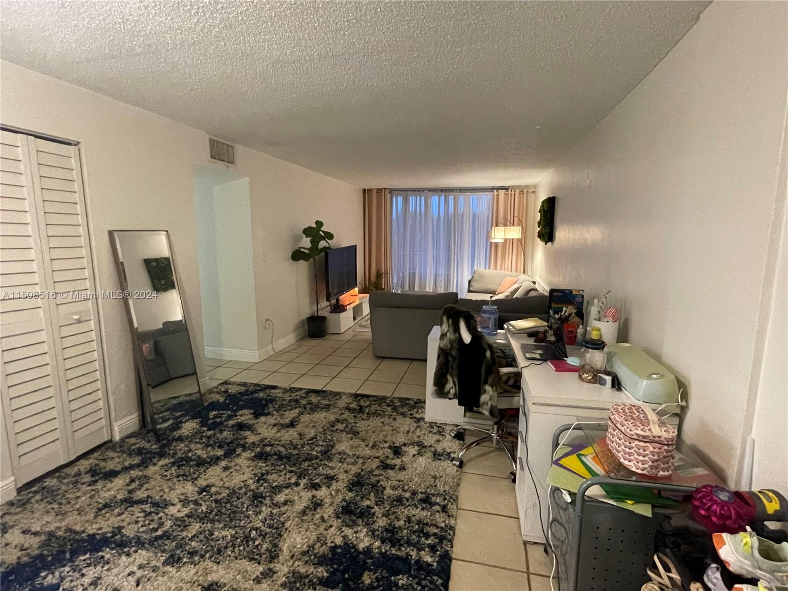 1805 Sans Souci Blvd #302, North Miami, Florida image 4