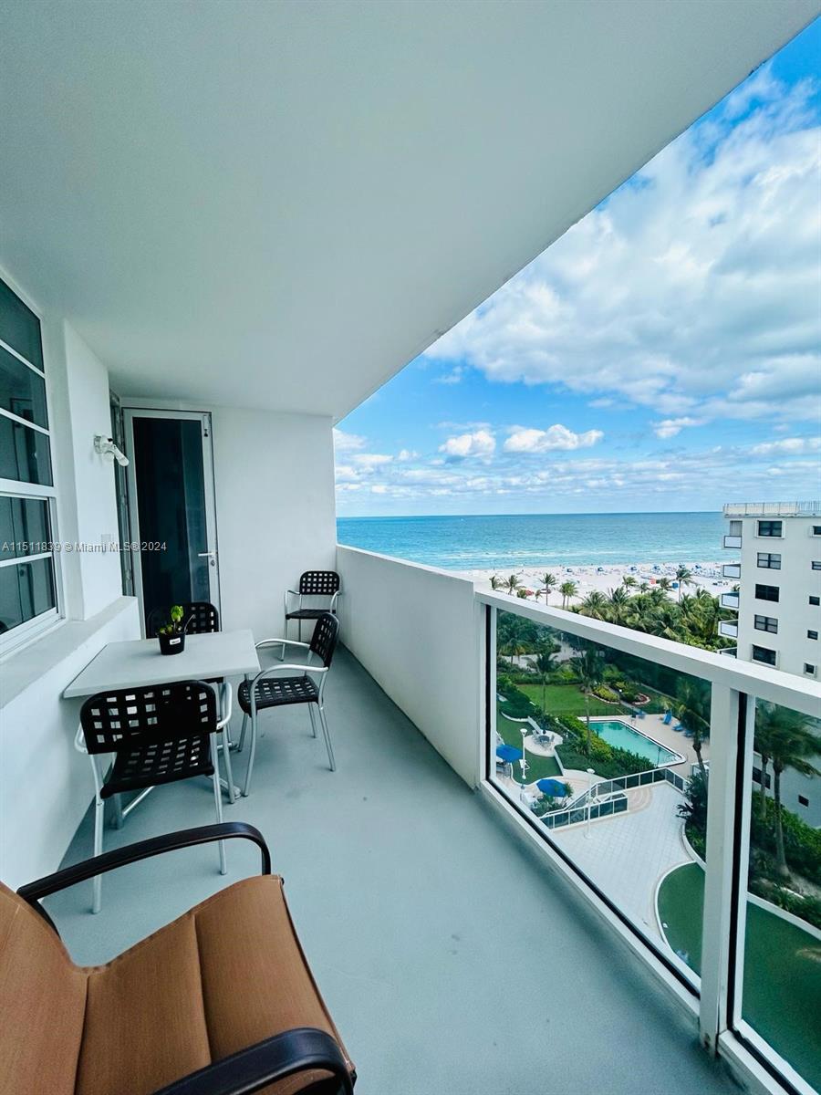 100 Lincoln Rd #1034, Miami Beach, Florida image 11