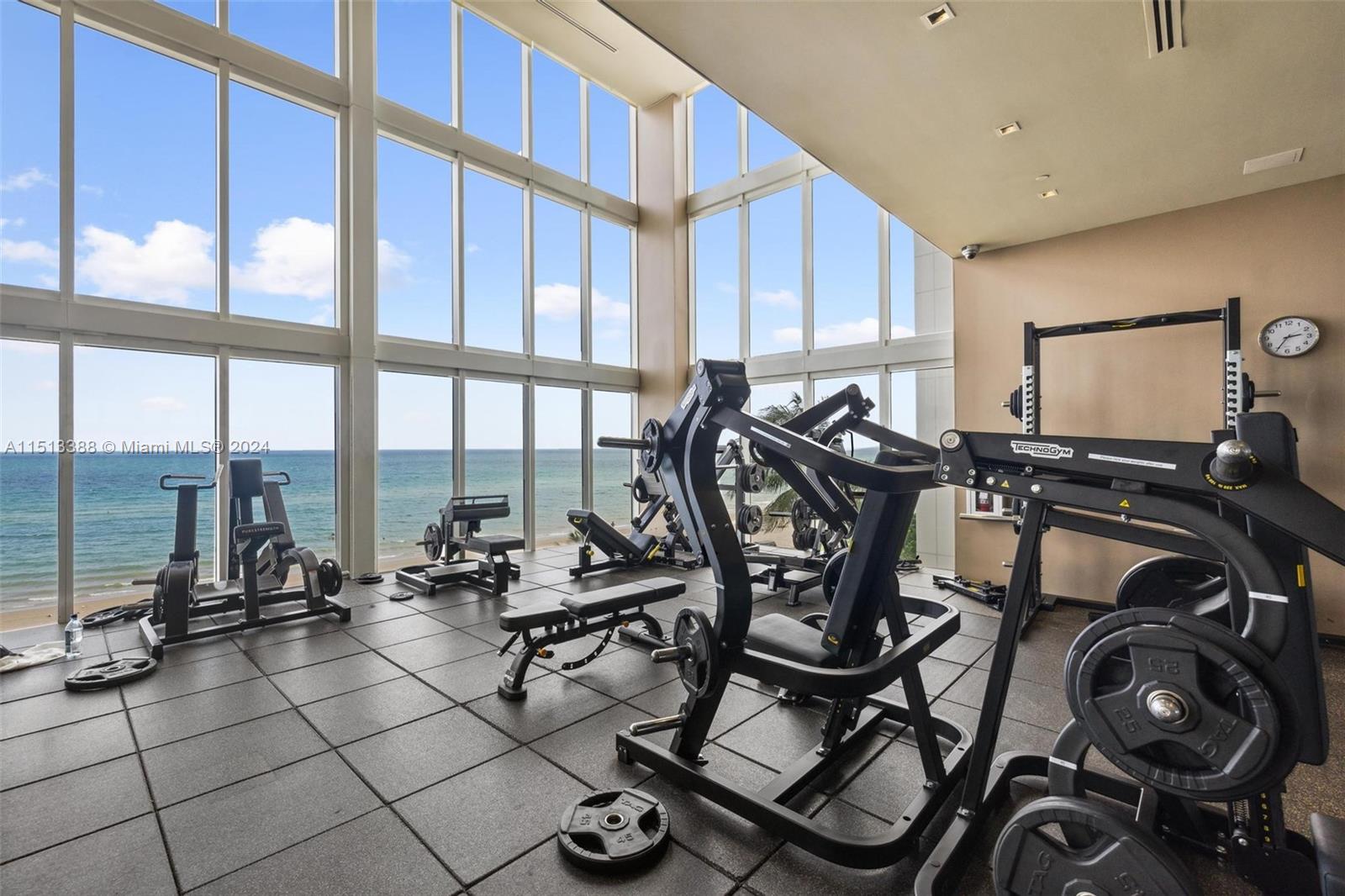 1830 S Ocean Dr #3611, Hallandale Beach, Florida image 37