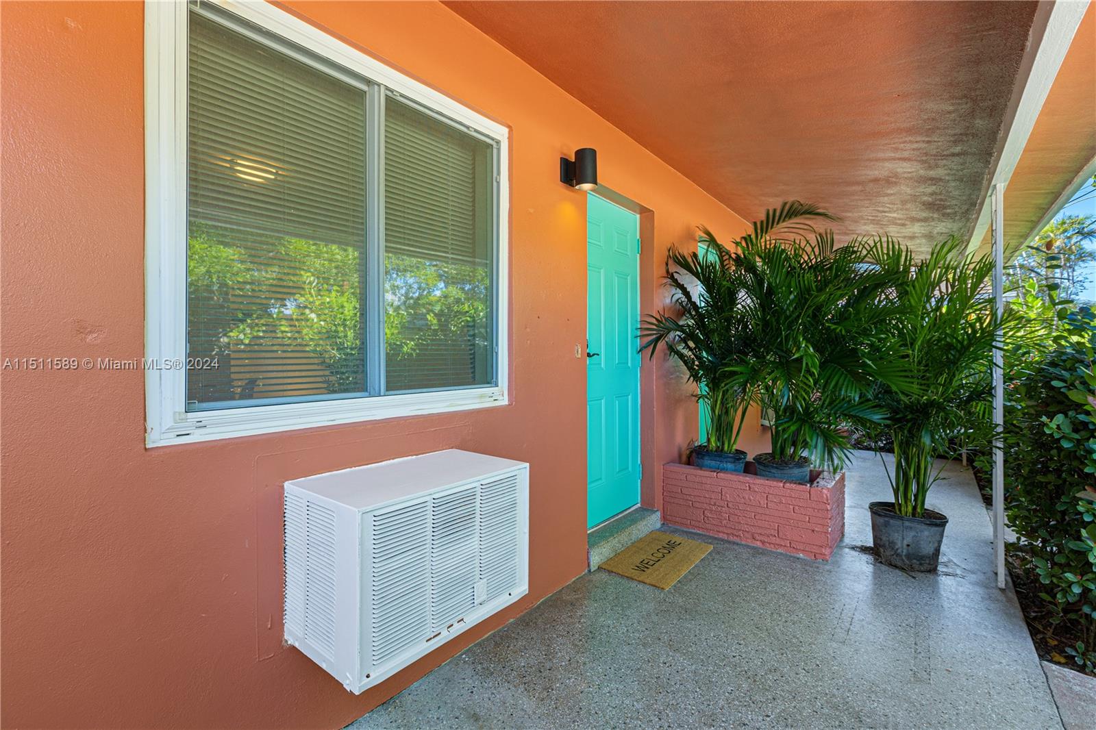 1304 NE 11th St, Fort Lauderdale, Florida image 38