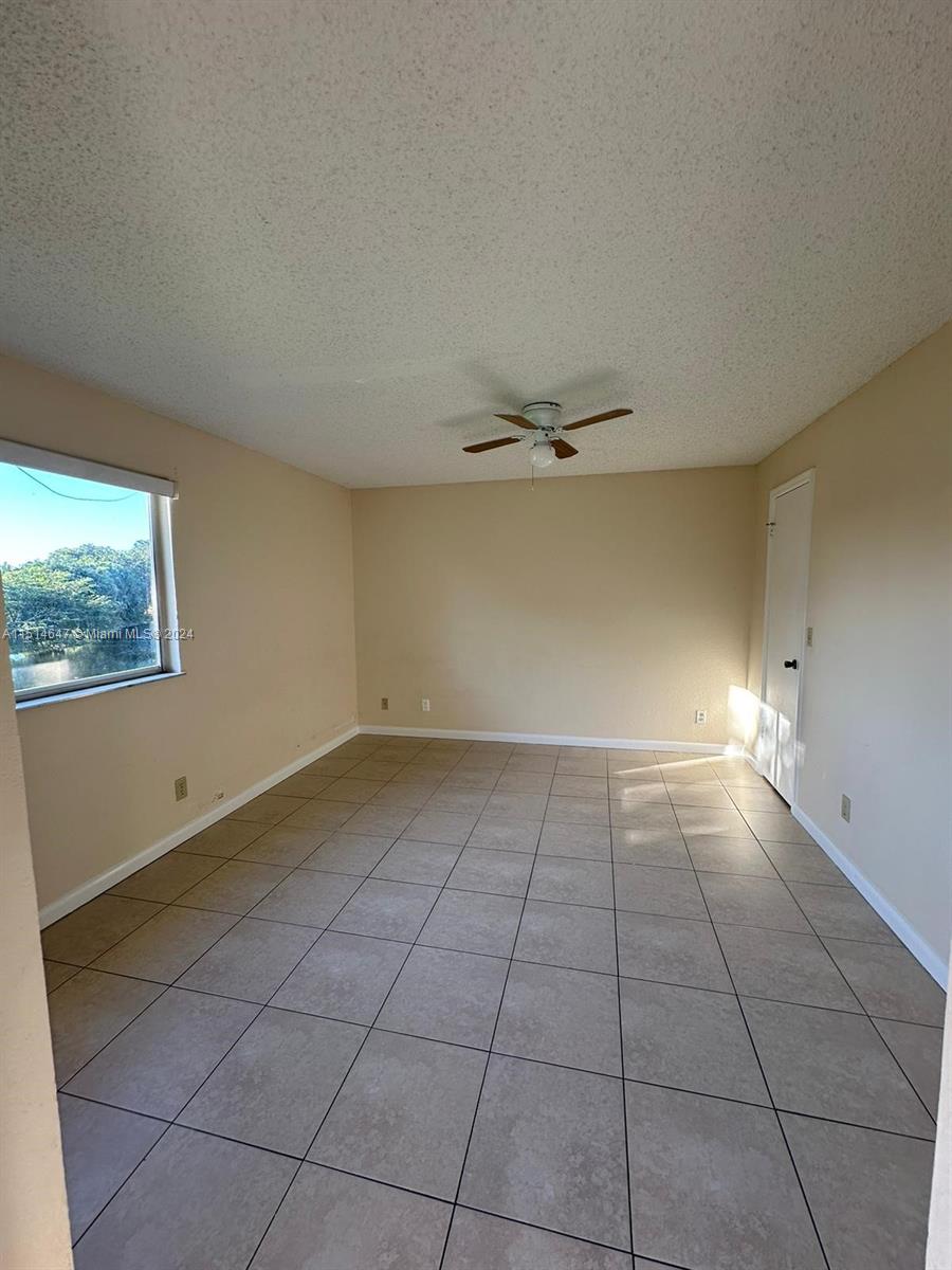 12870 Vista Isles Dr #527, Sunrise, Florida image 19