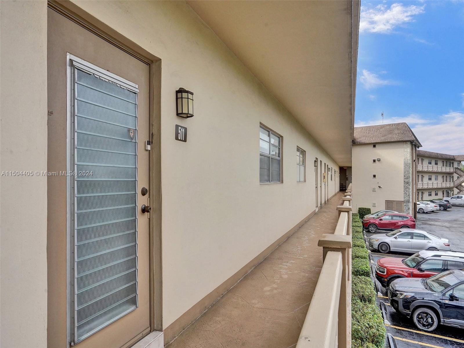 5102 NW 36th St #511, Lauderdale Lakes, Florida image 30