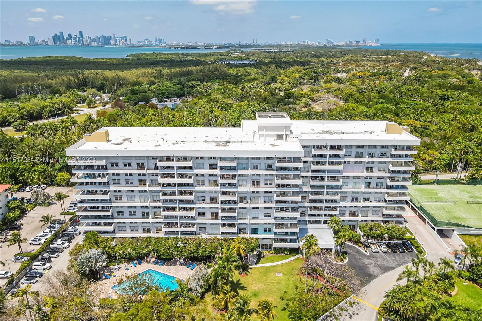 155 Ocean Lane Dr #715, Key Biscayne, Florida image 32