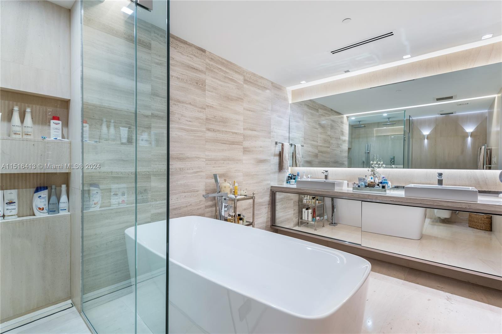 2514 Fisher Island Dr #6104, Miami Beach FL 33109