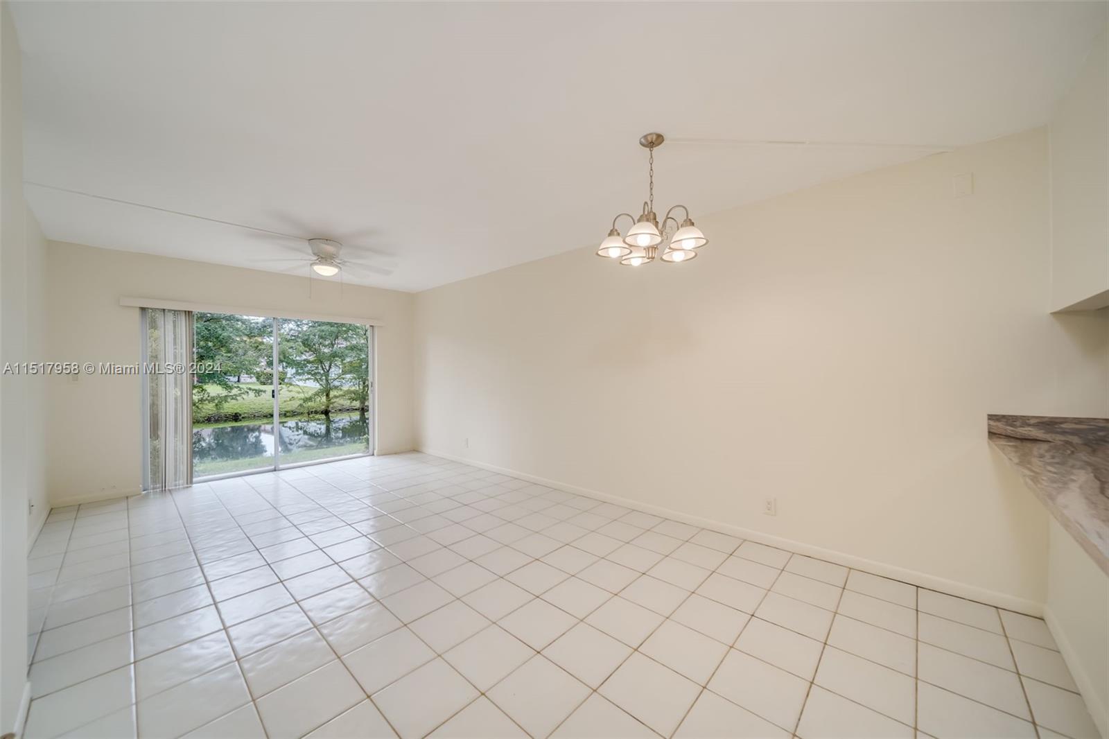 3209 NW 103rd Ter #105-C, Coral Springs, Florida image 19