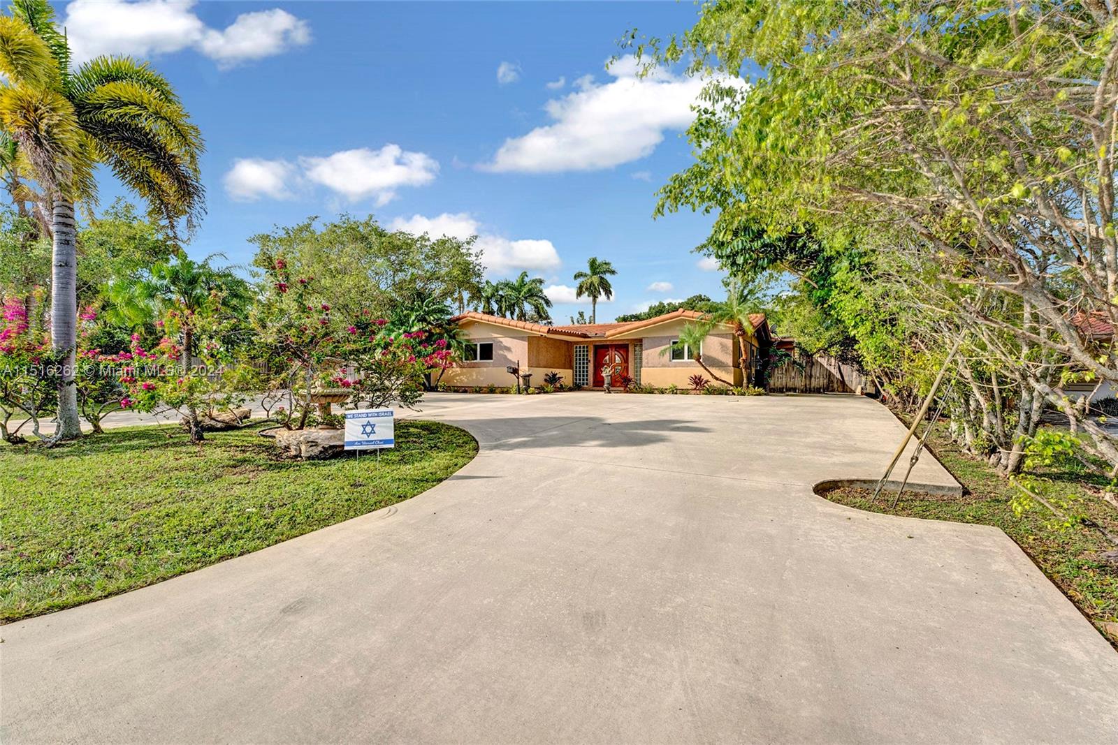 Listing Photo 37