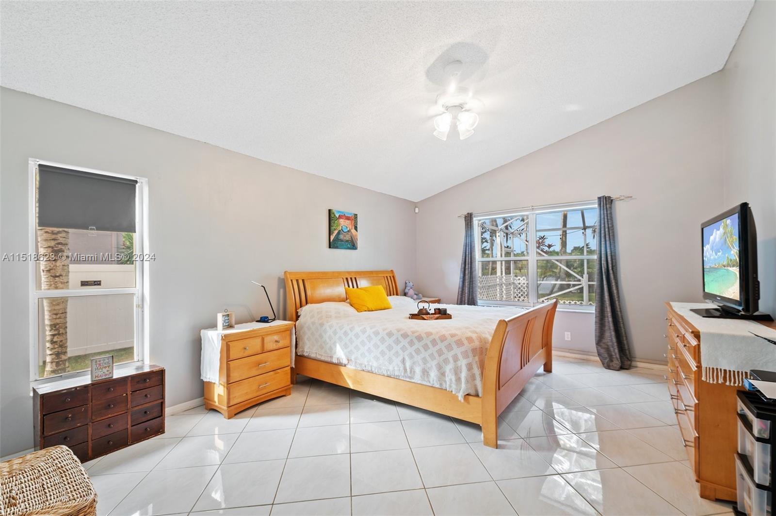 Listing Photo 15