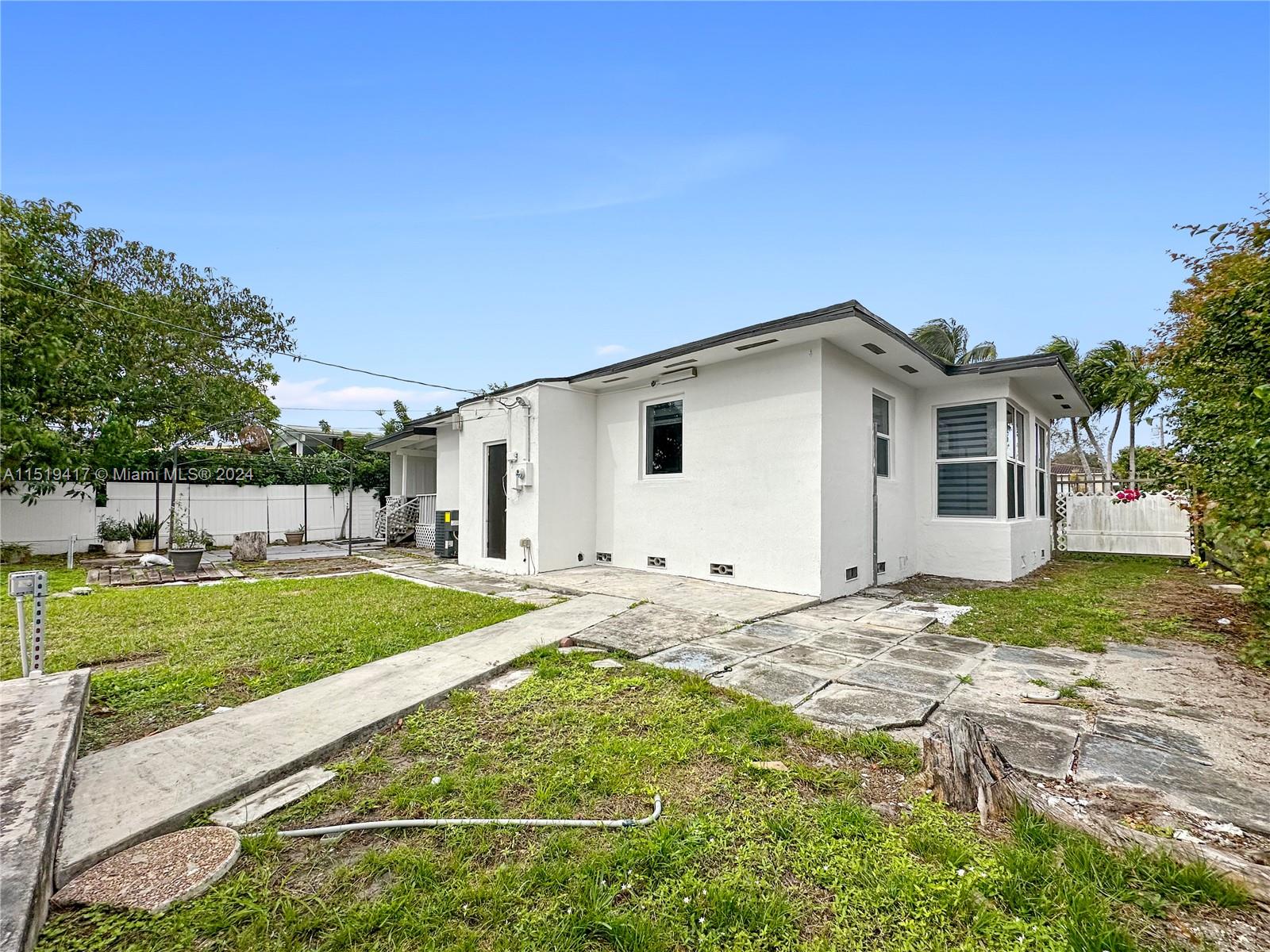 5930 SW 10th St, West Miami, Florida image 20