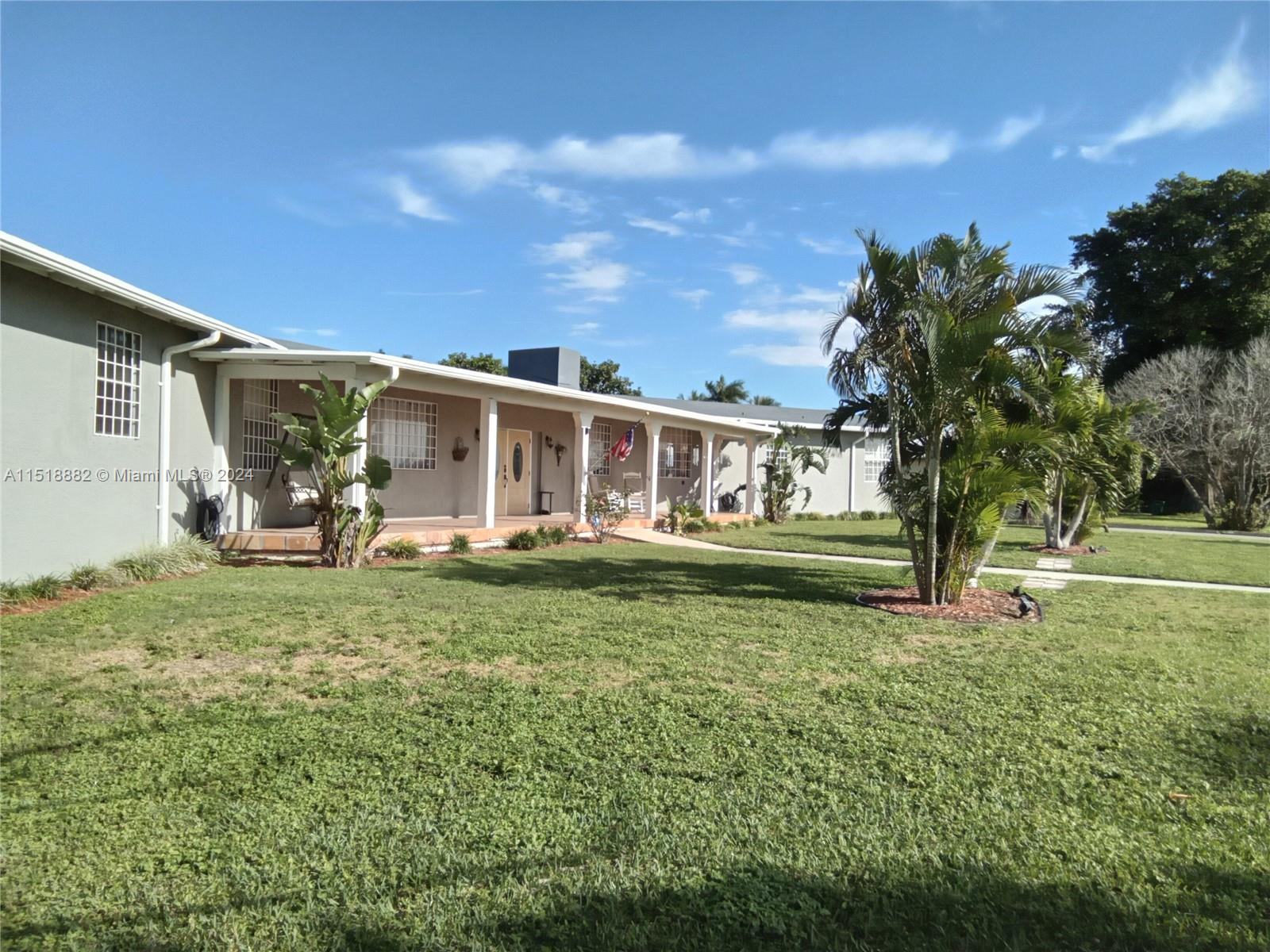 1221 Bacom Point Rd, Pahokee, Florida image 2