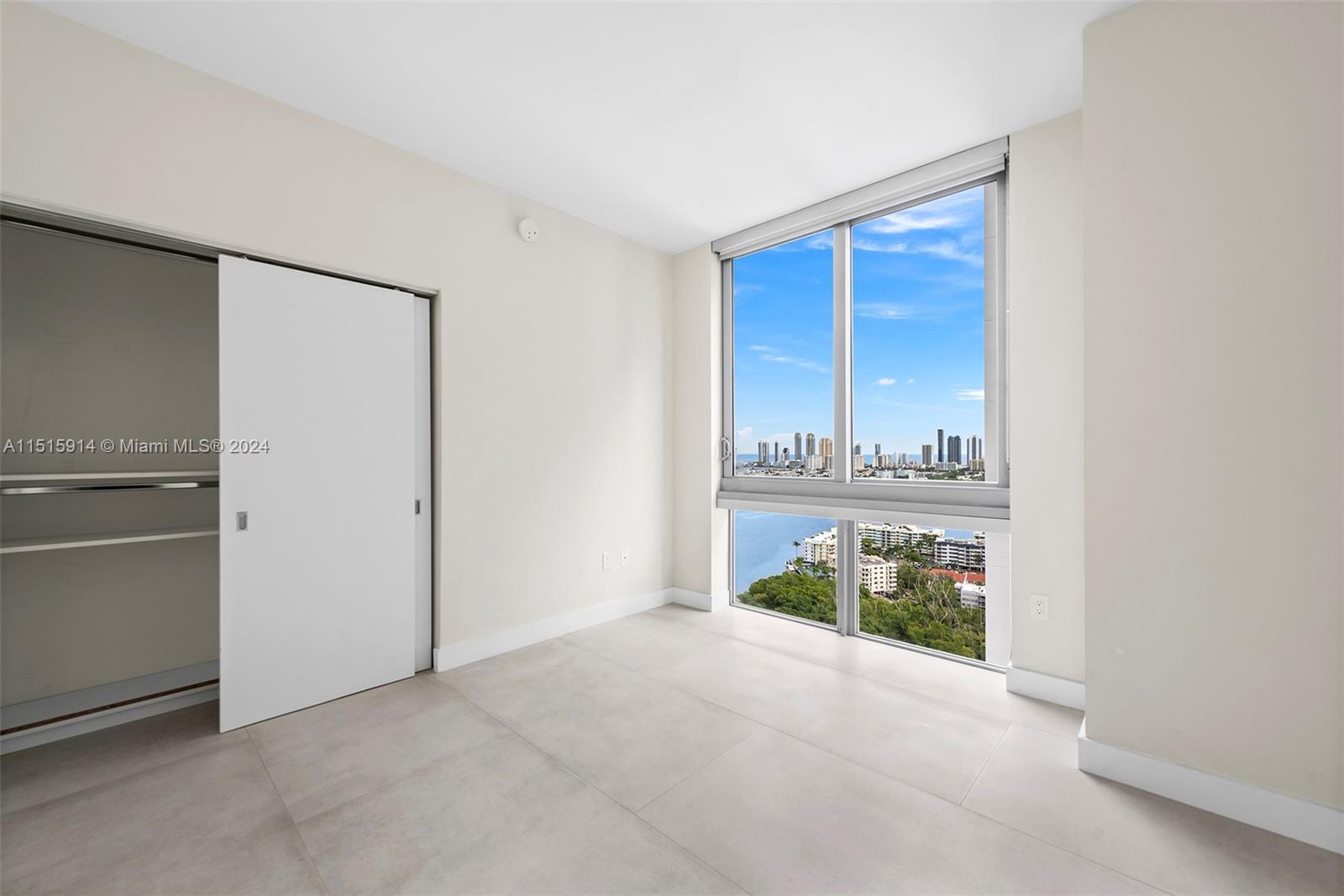 16385 Biscayne Blvd #2807, North Miami Beach, Florida image 22