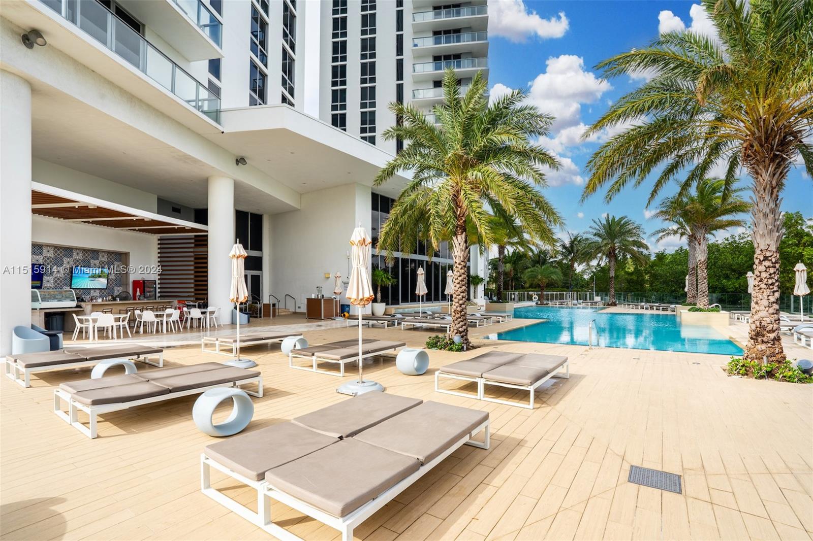 16385 Biscayne Blvd #2807, North Miami Beach, Florida image 34