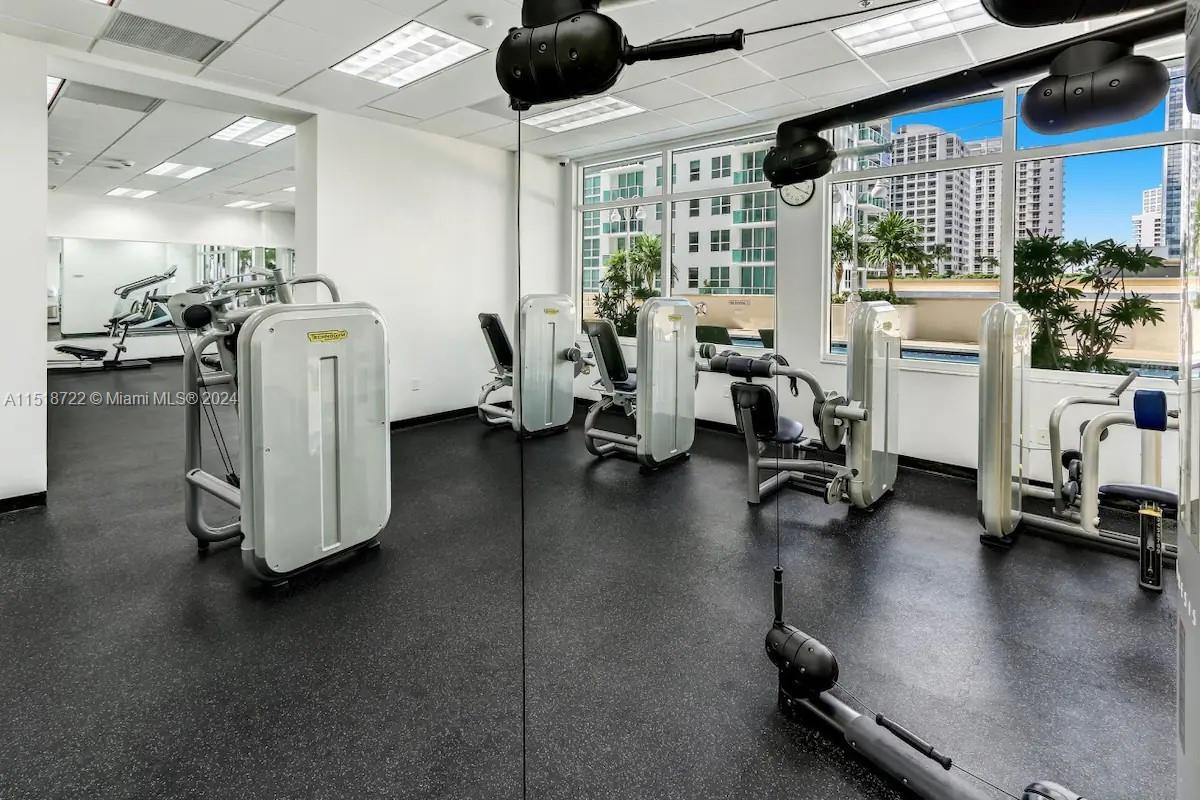 1200 Brickell Bay Dr #1404, Miami, Florida image 26