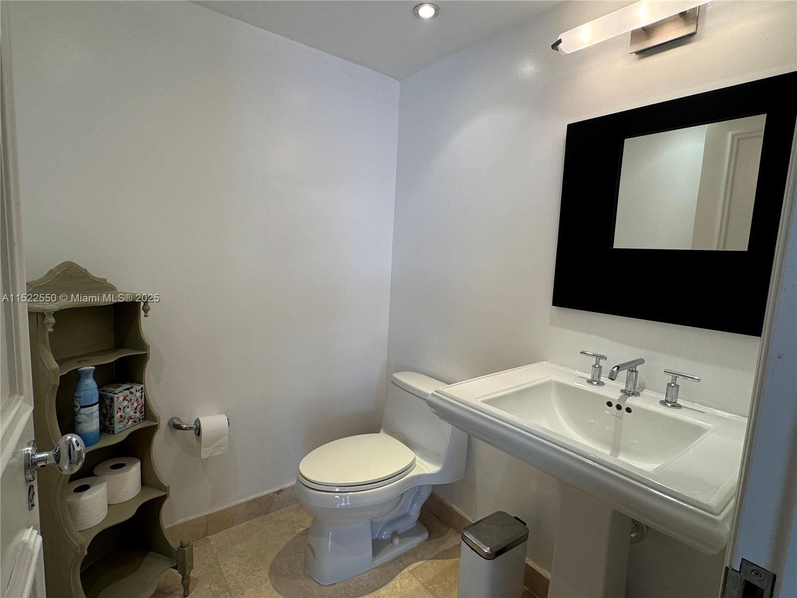 Listing Photo 11