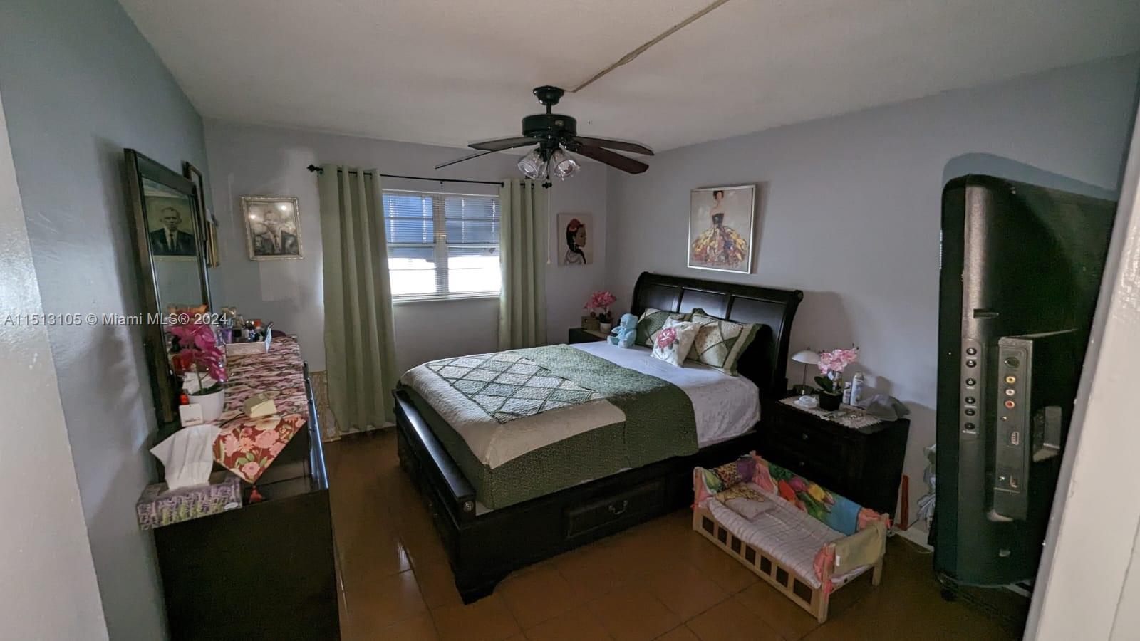 110 Royal Palm Rd #305, Hialeah Gardens, Florida image 9