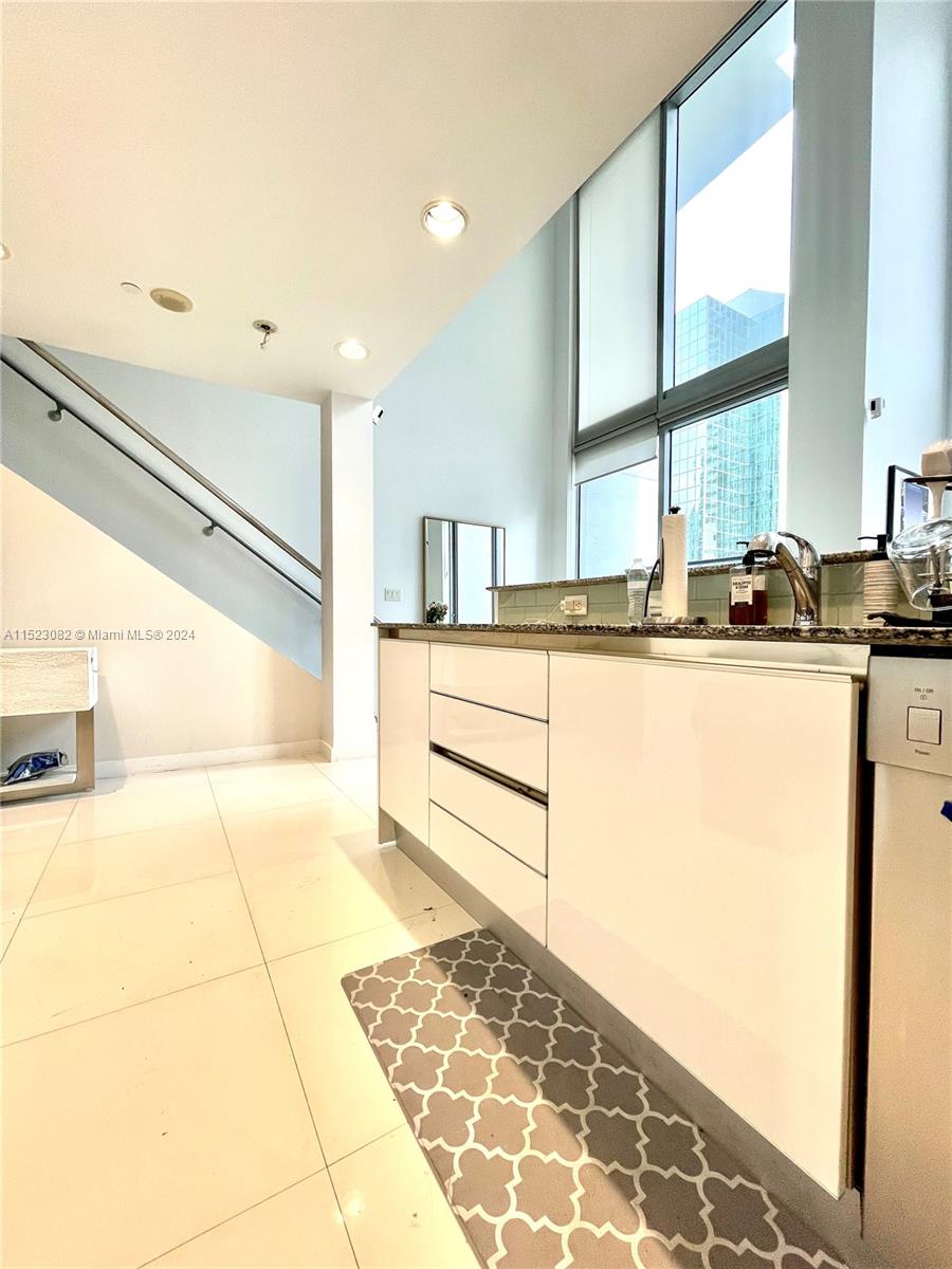 1060 Brickell Ave #1005, Miami, Florida image 21