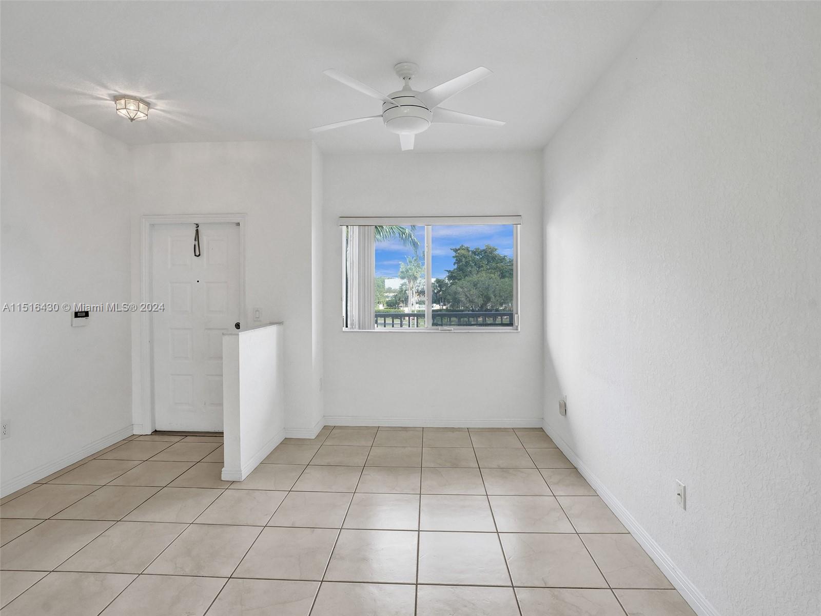 7623 Southampton Ter #305, Tamarac, Florida image 6