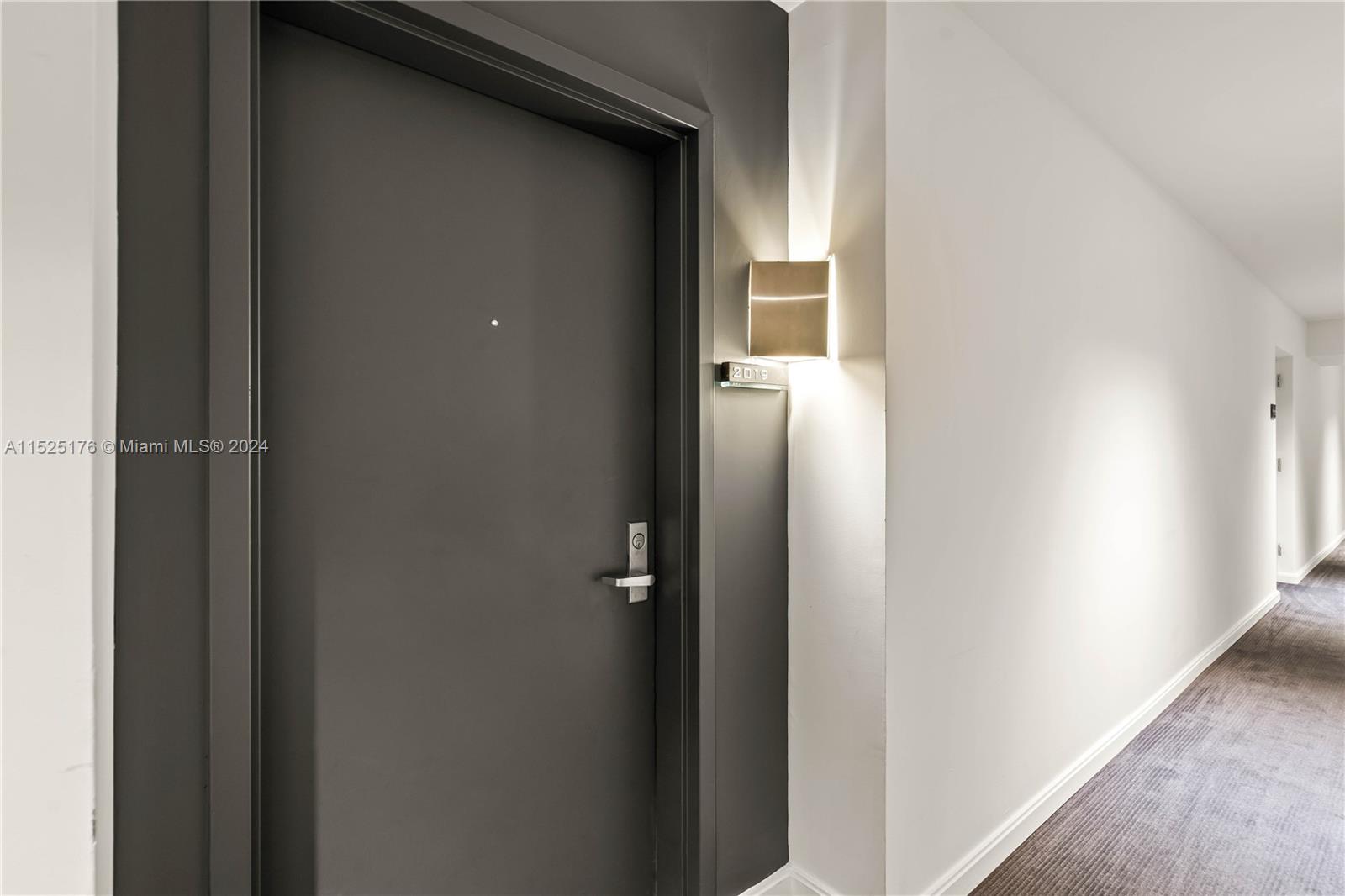 325 S Biscayne Blvd #2019, Miami FL 33131