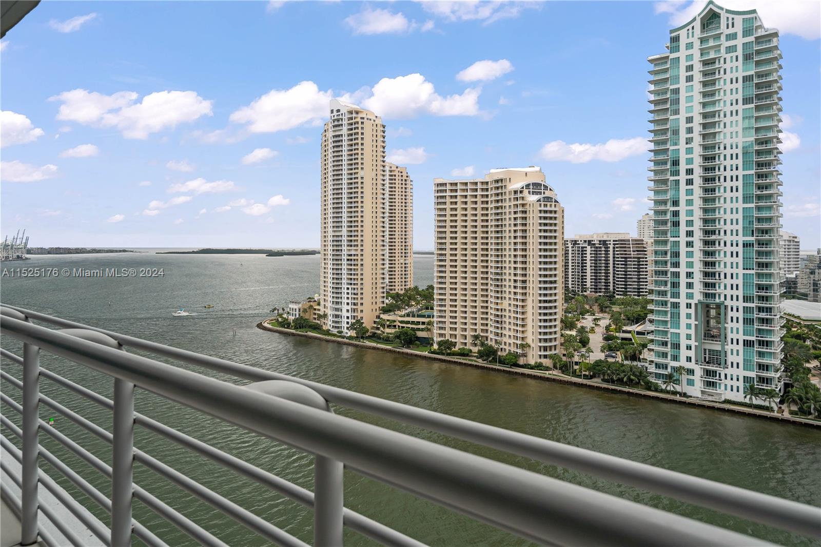 325 S Biscayne Blvd #2019, Miami FL 33131