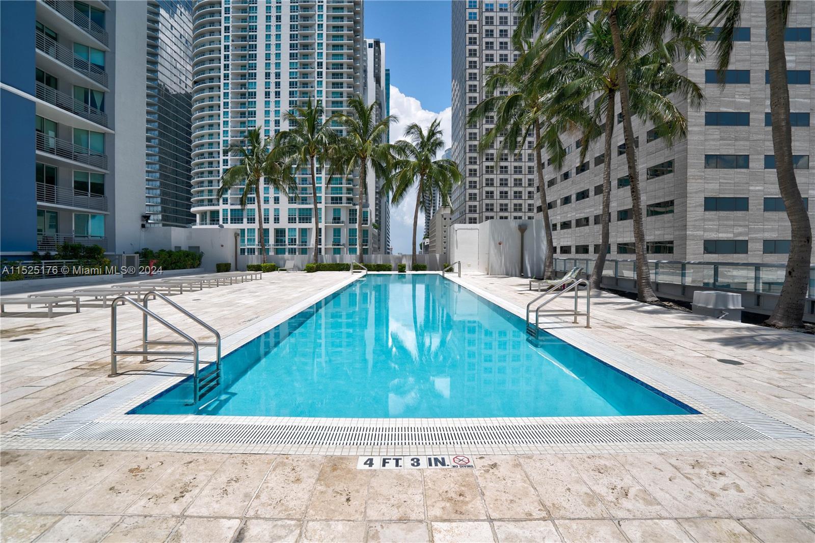 325 S Biscayne Blvd #2019, Miami FL 33131