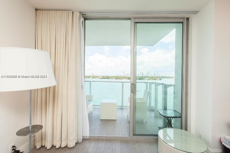 1100 W West Ave #916, Miami Beach, Florida image 11