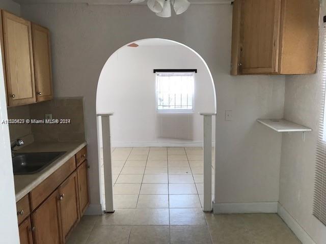 Listing Photo 12