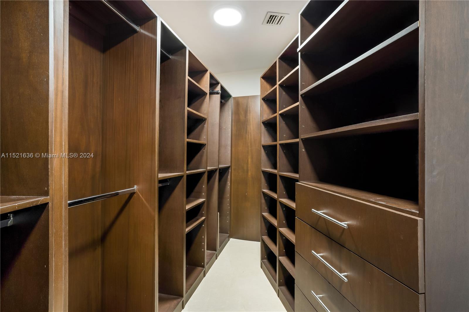 16001 Collins Ave #404, Sunny Isles Beach FL 33160