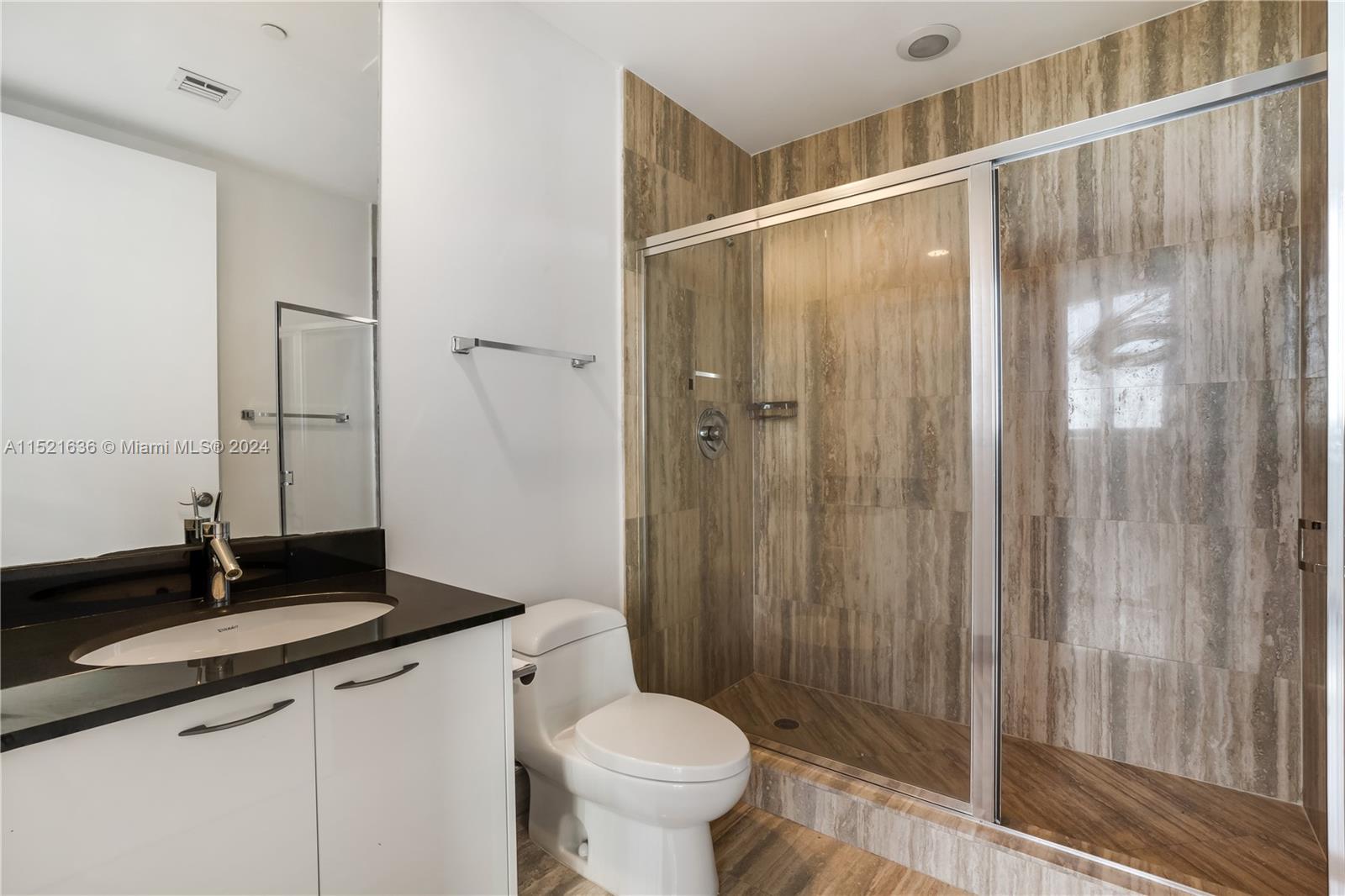 16001 Collins Ave #404, Sunny Isles Beach FL 33160