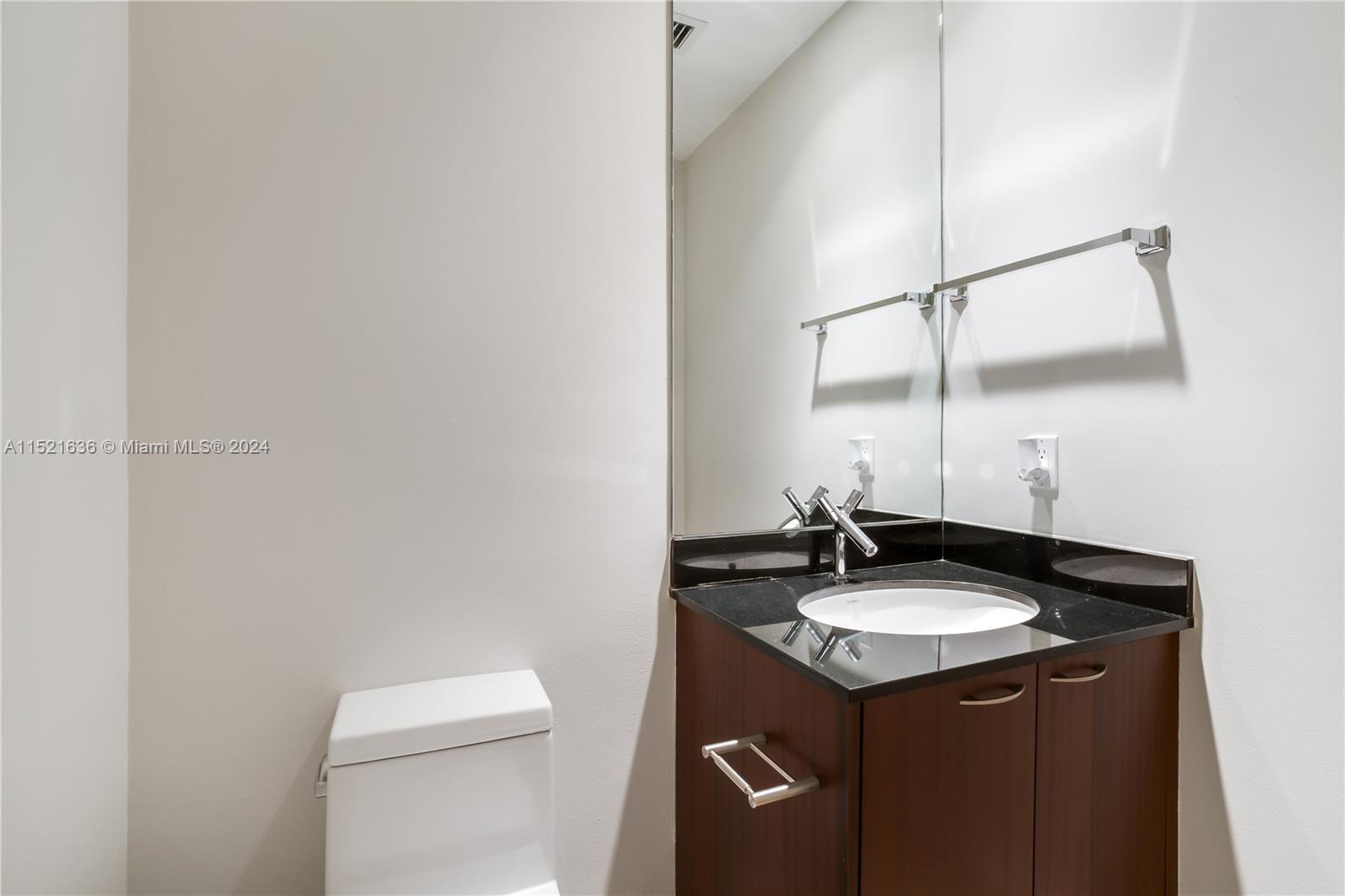 16001 Collins Ave #404, Sunny Isles Beach FL 33160