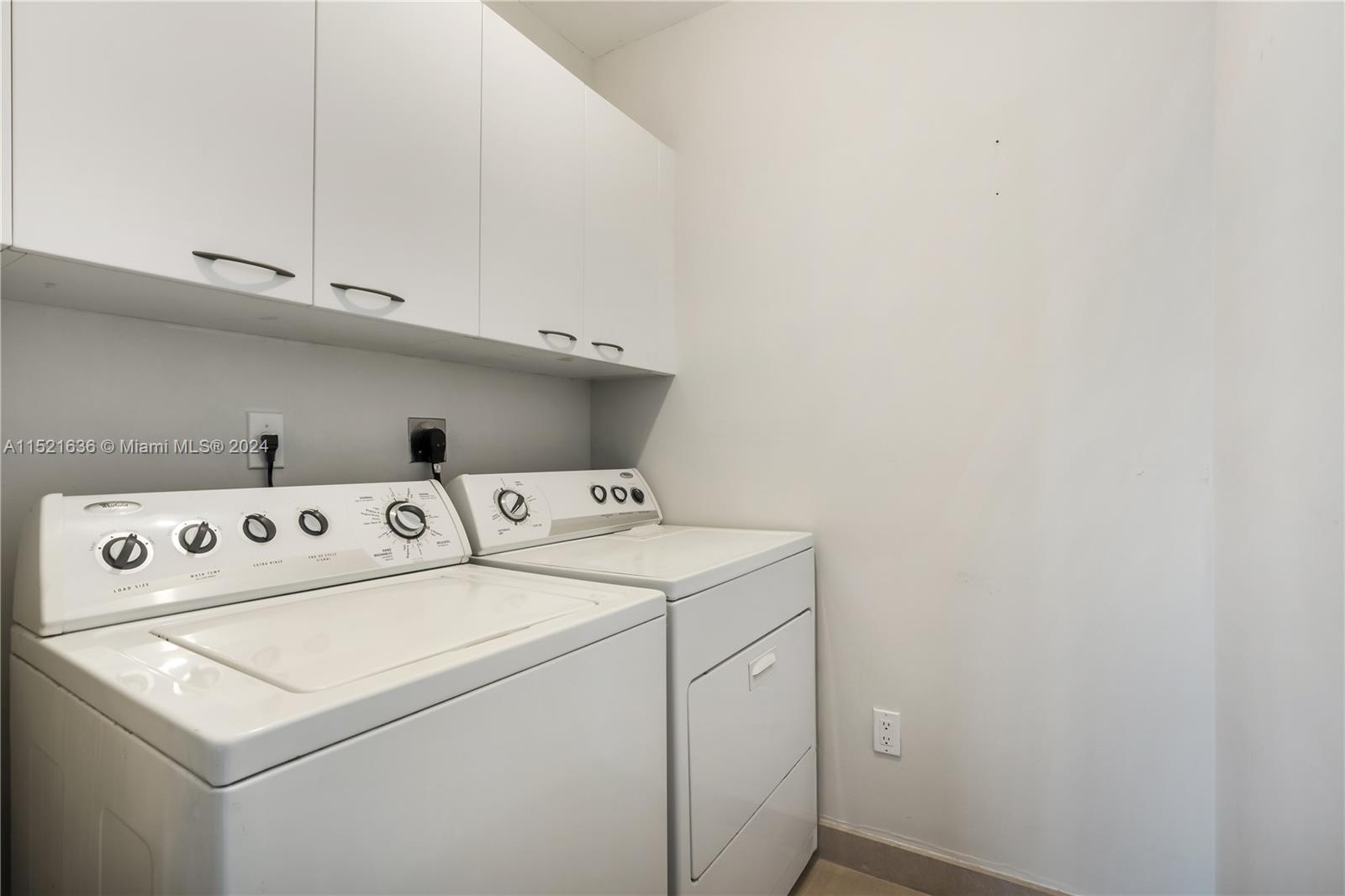 16001 Collins Ave #404, Sunny Isles Beach FL 33160