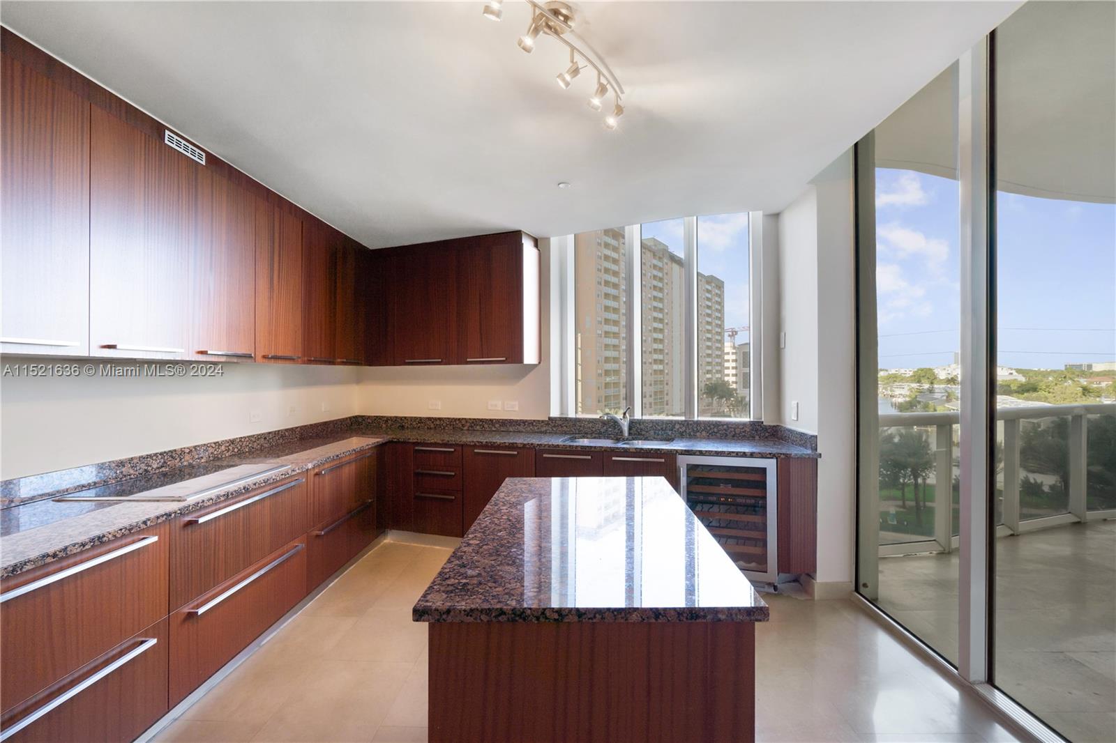 16001 Collins Ave #404, Sunny Isles Beach FL 33160