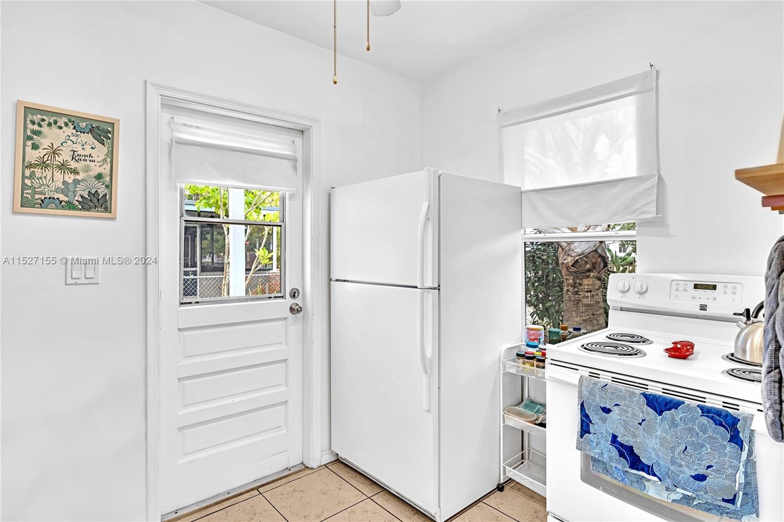 Listing Photo 16