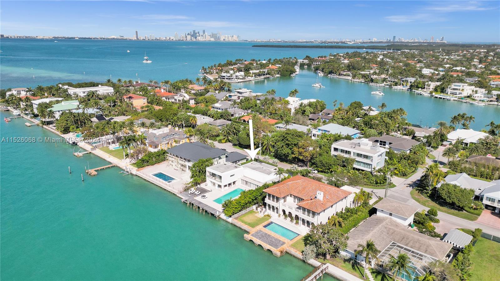 660 Mashta Dr, Key Biscayne, Florida 33149