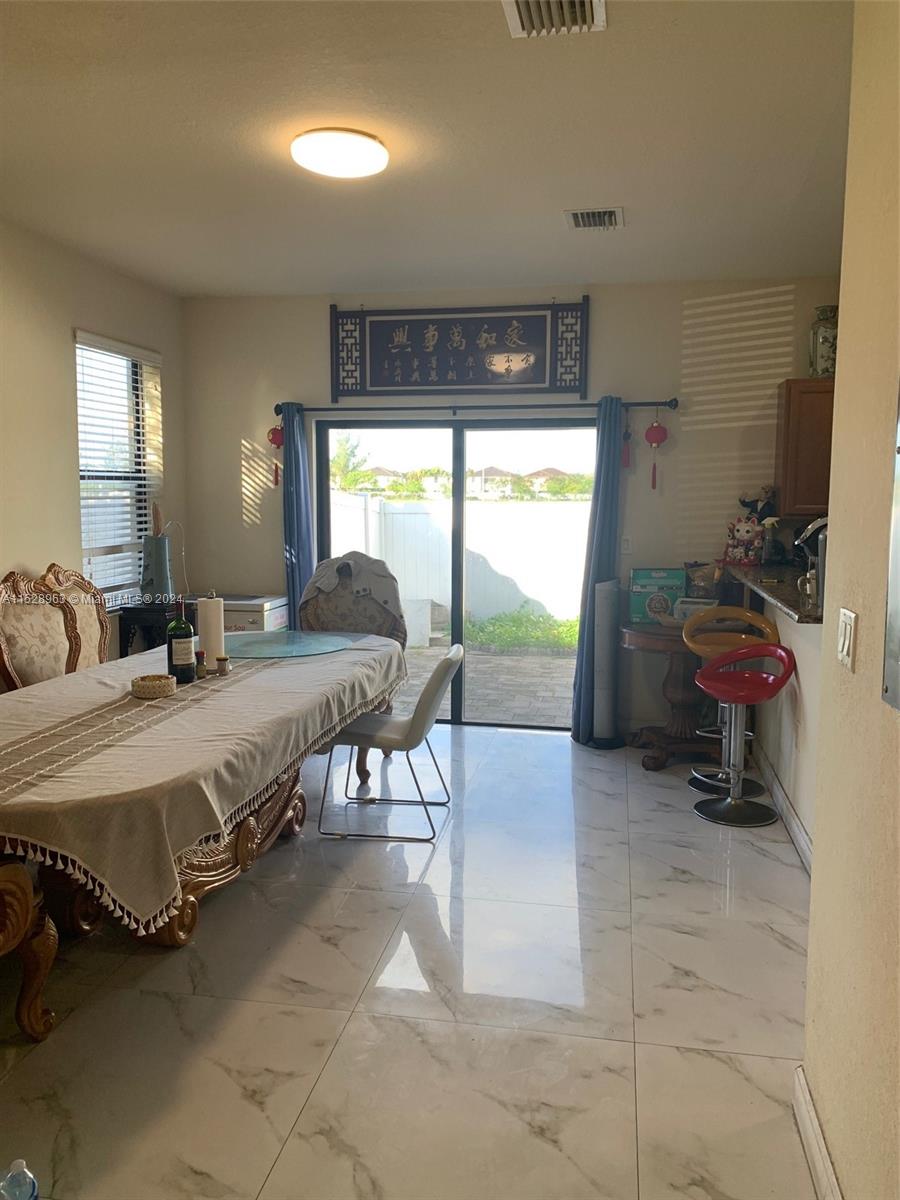 3551 W 89th Pl #3551, Hialeah, Florida image 10