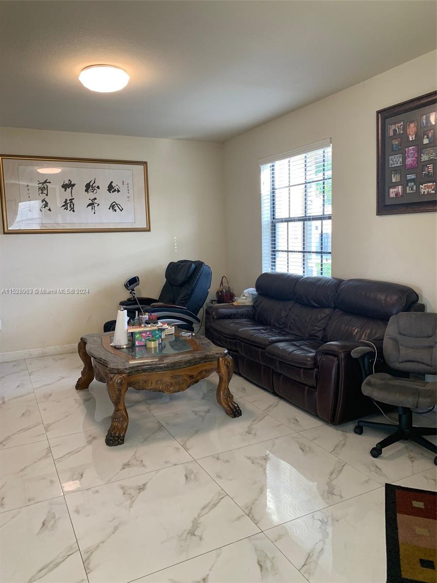 3551 W 89th Pl #3551, Hialeah, Florida image 6