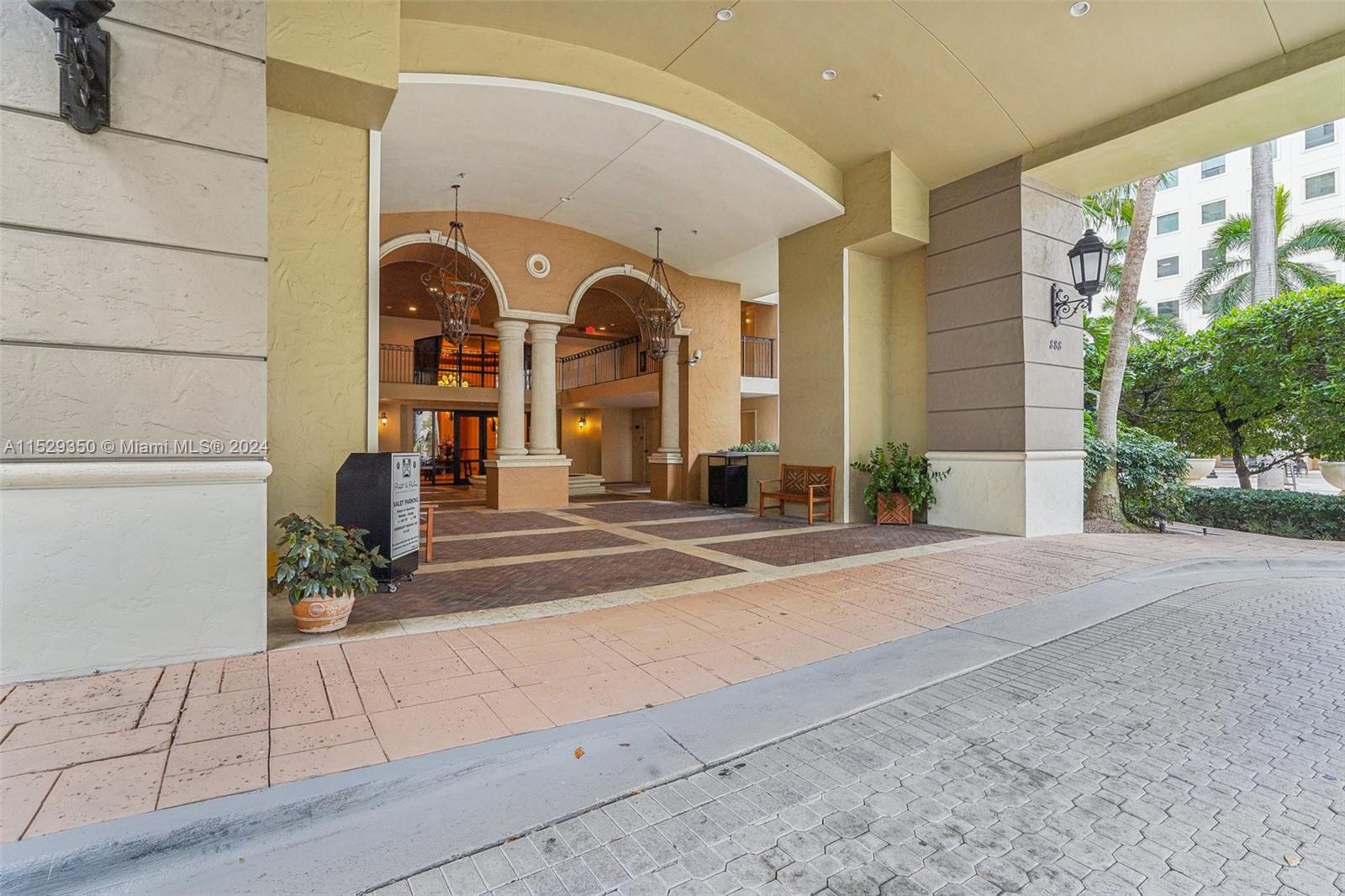 888 S Douglas Rd #1402, Coral Gables, Florida image 11