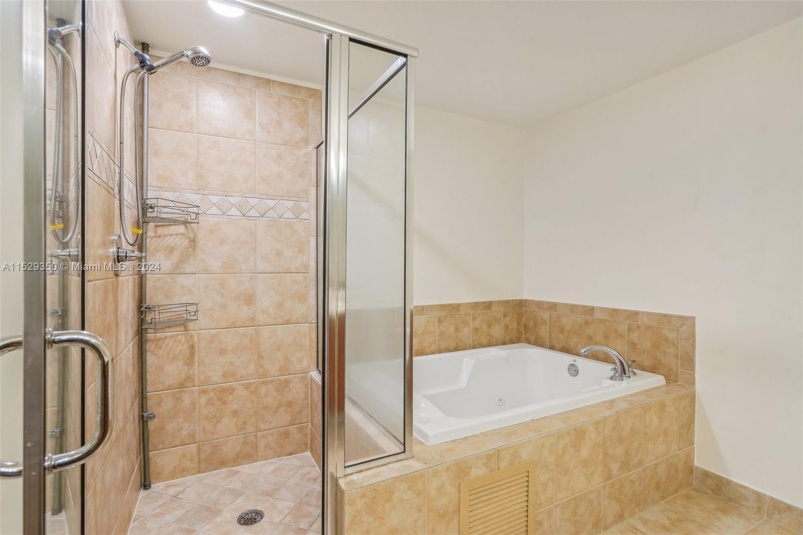 888 S Douglas Rd #1402, Coral Gables, Florida image 37