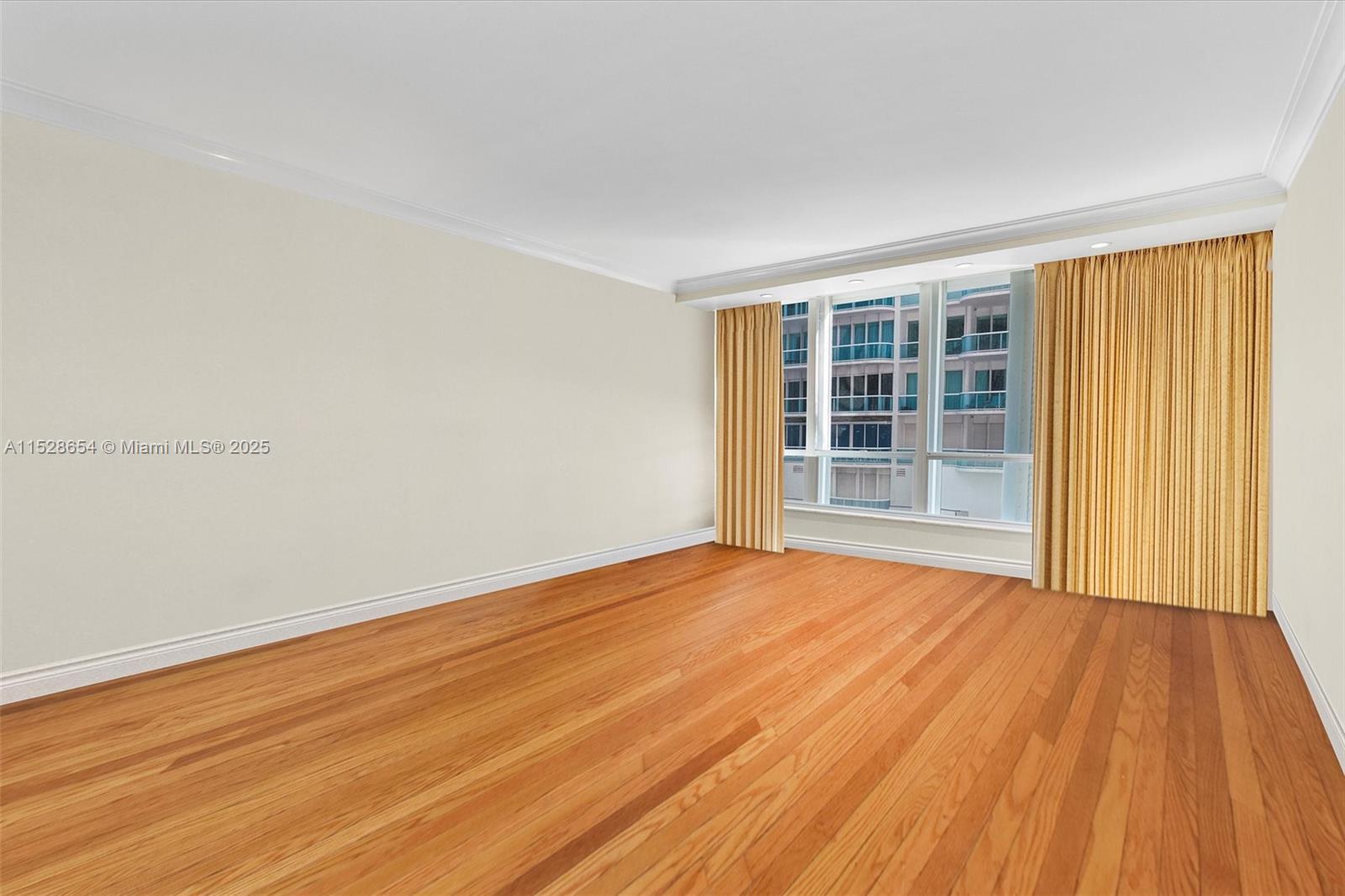 10155 Collins Ave #405, Bal Harbour FL 33154