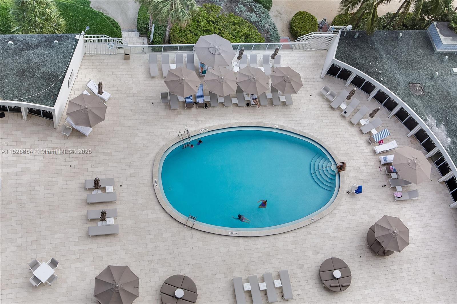 10155 Collins Ave #405, Bal Harbour FL 33154