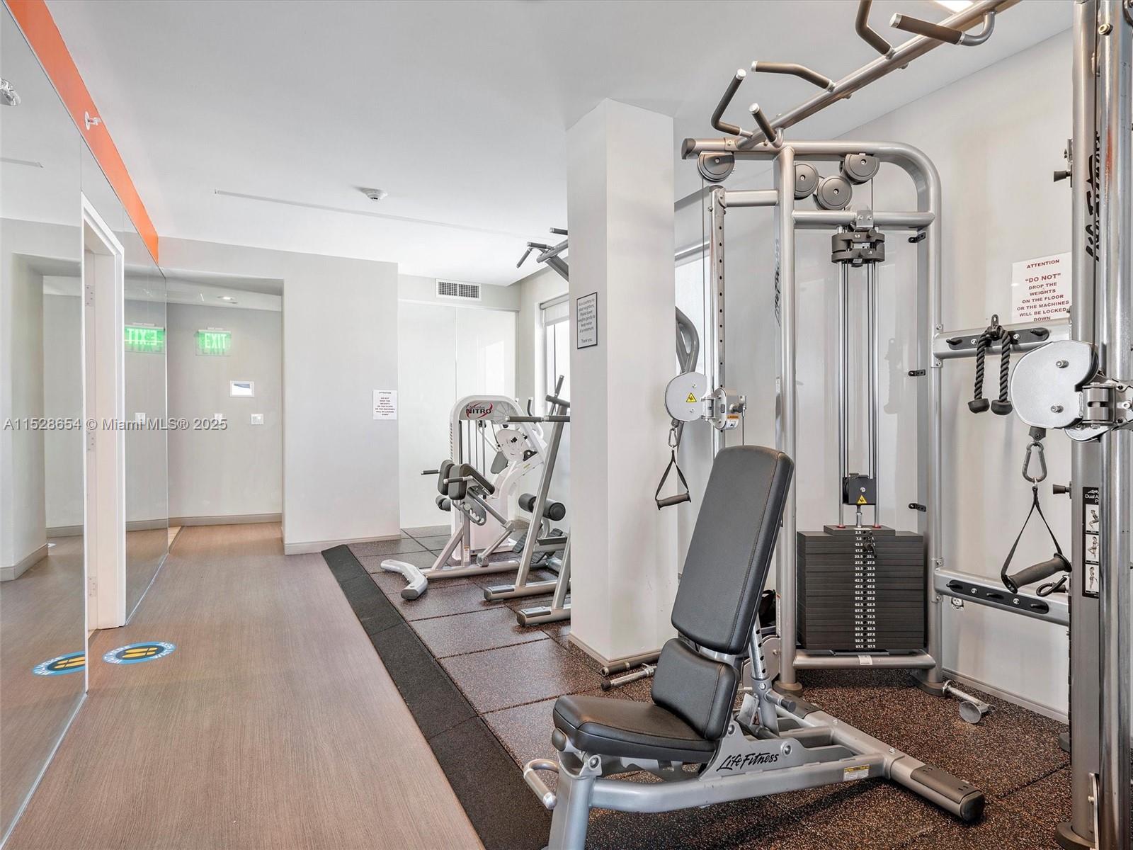 10155 Collins Ave #405, Bal Harbour FL 33154