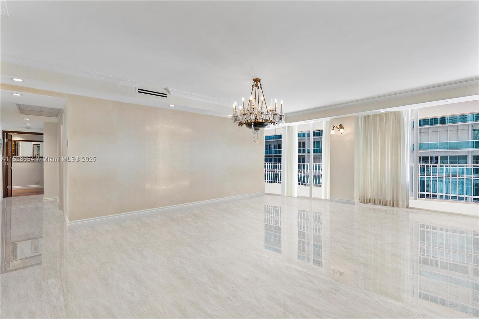 10155 Collins Ave #405, Bal Harbour, Florida image 9