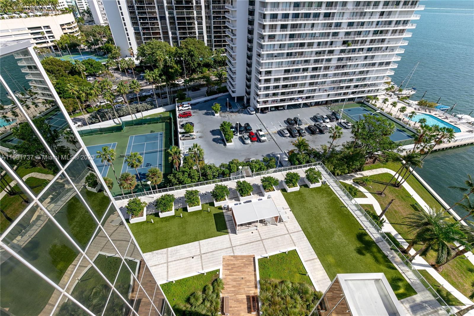 Listing Photo 21