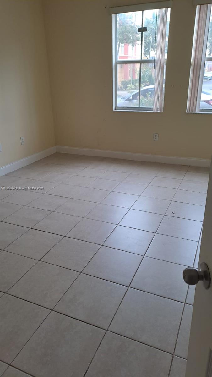 Residential, Royal Palm Beach, Florida image 13